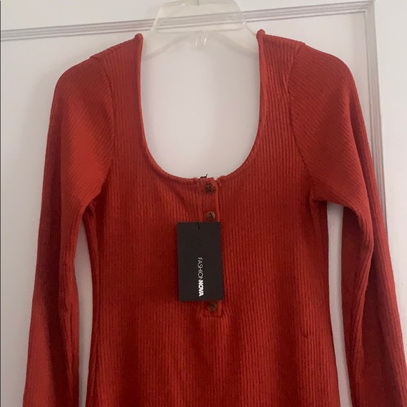 NWT Fashion Nova Body Con Sweater Dress - Picture 3 of 3
